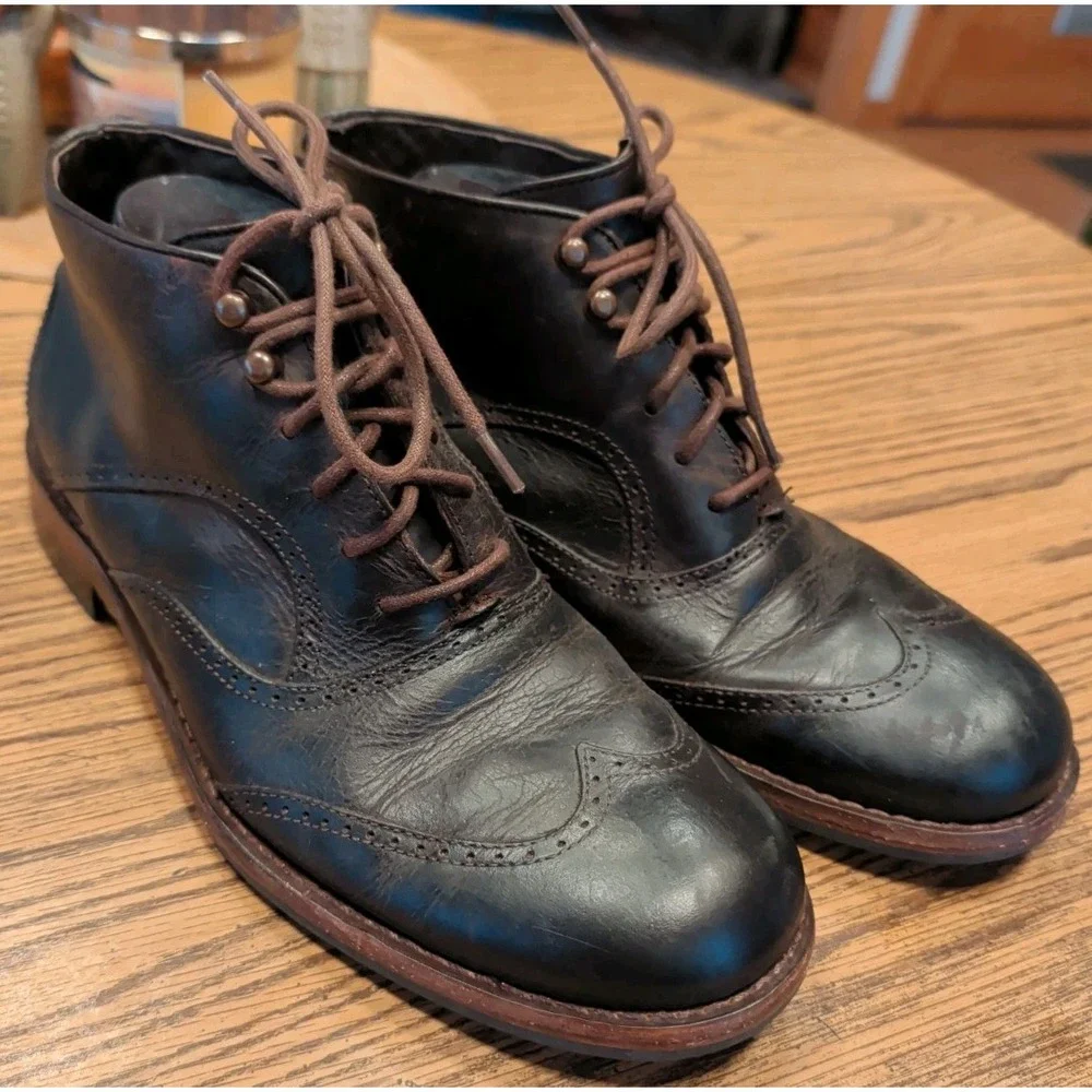 Wolverine 1000 Mile Wesley Wingtip Chukka Leather Boots Men's Size 8.5 D Brown